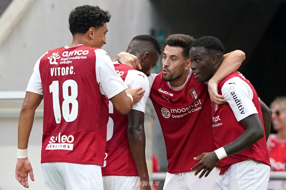 在这场竞技 在这场竞技