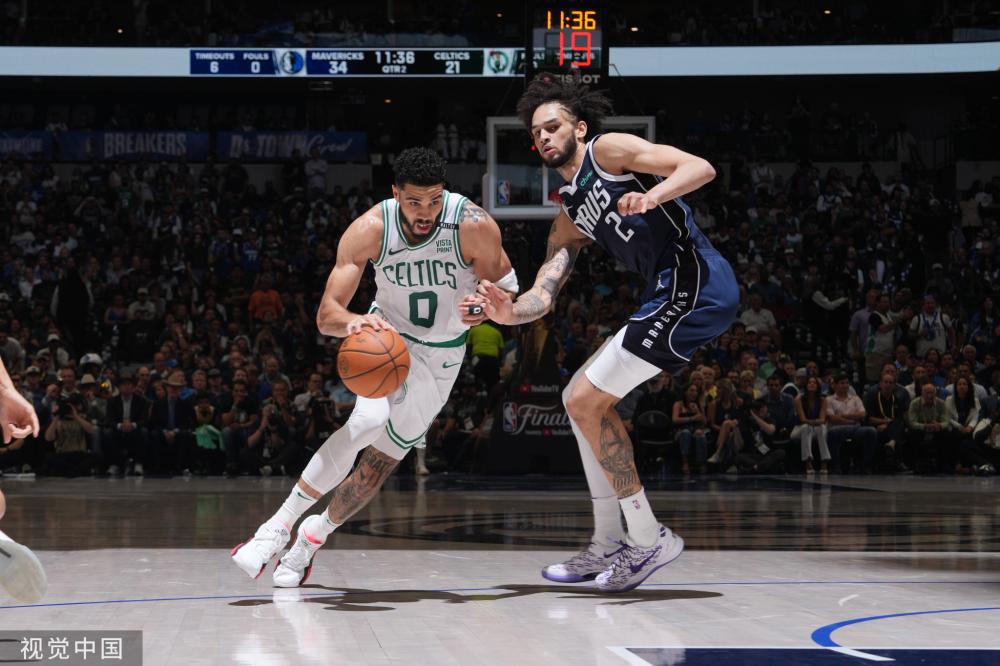 受瞩目的新 受瞩目的新