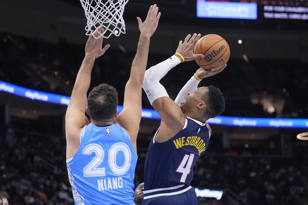 通过旋转与 通过旋转与